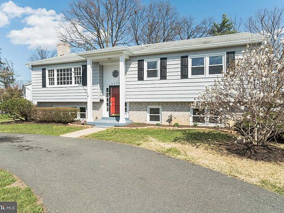 3rd image of 6329 Maryview St
