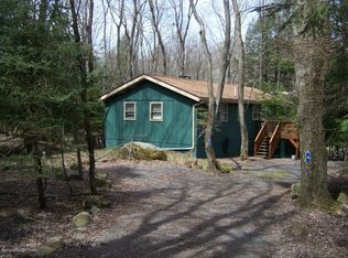 135-136-25 Lake Shore Dr, Pocono Lake, PA