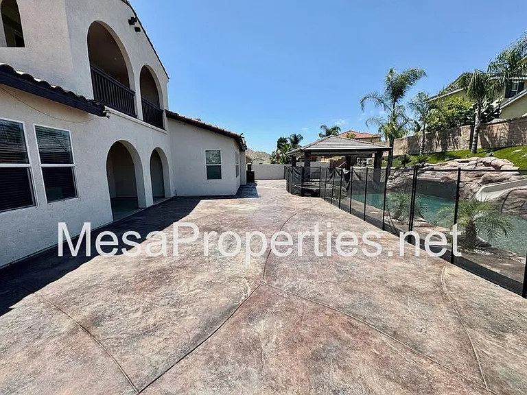 28610 Strauss Ln — Photo 55