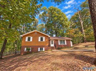 164 Westwood Dr, Springville, AL 35146