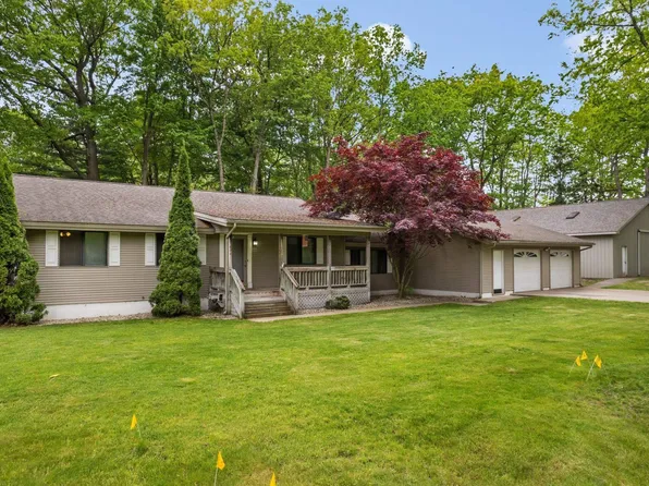 624 Rebecca St, Fife Lake, MI 49633