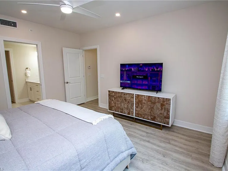 268 Indies Dr E #102 — Photo 21