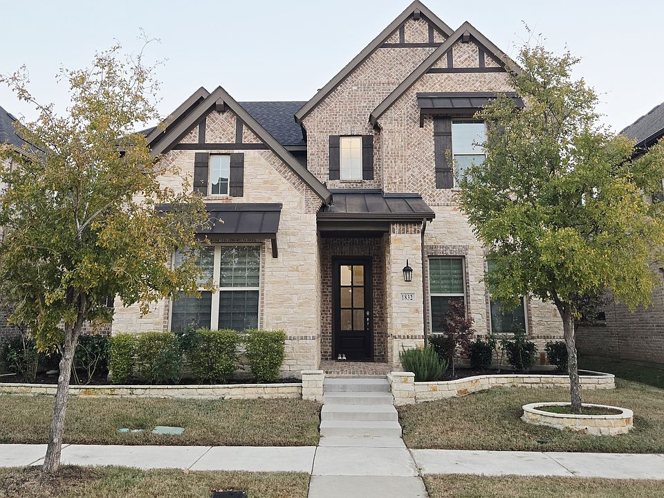 1st image of 1832 Gresham Dr
