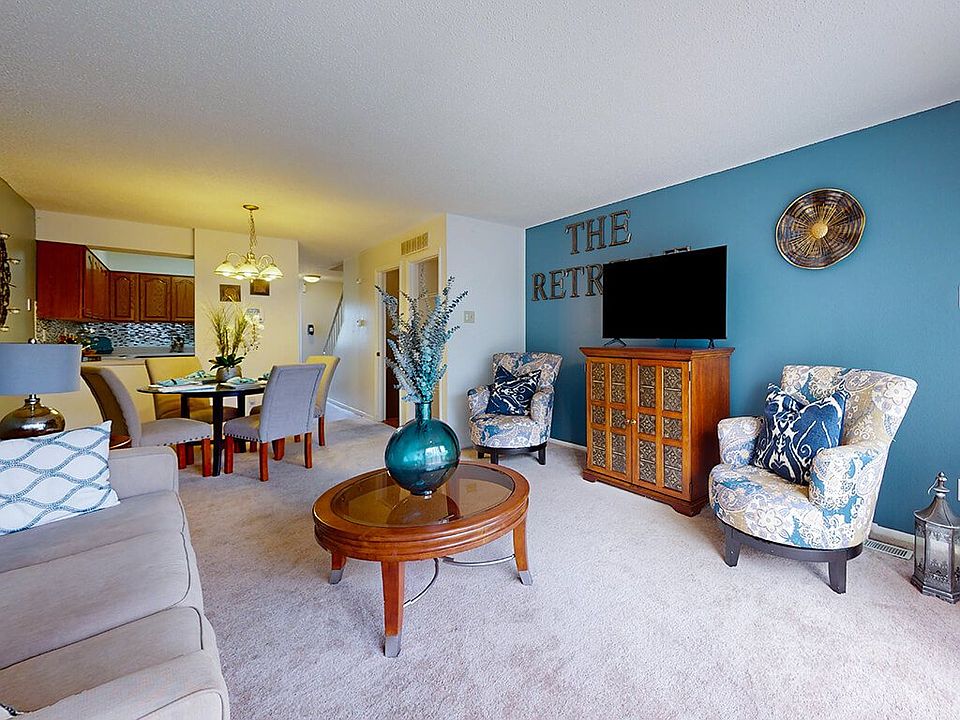 Spacious Living Room