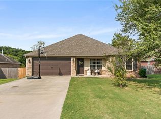 6025 Cord Ave, Springdale, AR 72762