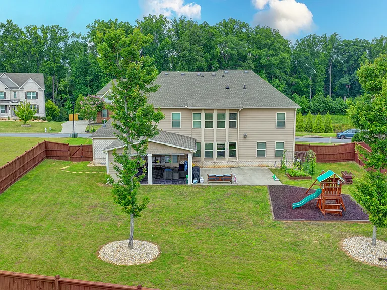6035 Ashborough Park — Photo 66