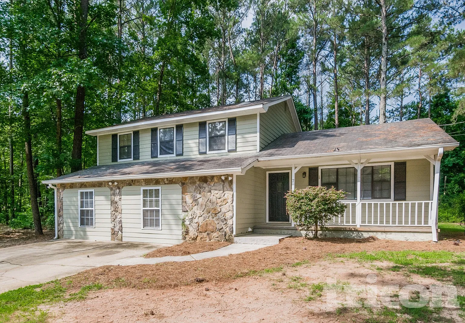 7 Iris Court Stockbridge GA — Photo 2