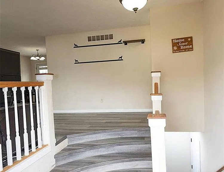 15400 Triangle Ln — Photo 17