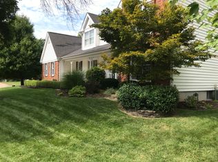 2069 Lost Meadow Dr, Saint Charles, MO 63303