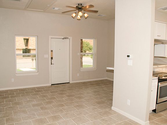 2nd image of 107 Linda Ln Unit 102