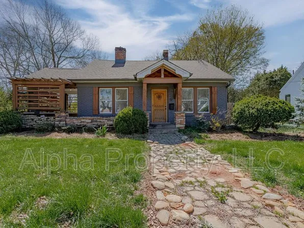 12 E Blue Ridge Dr, Greenville, SC 29609