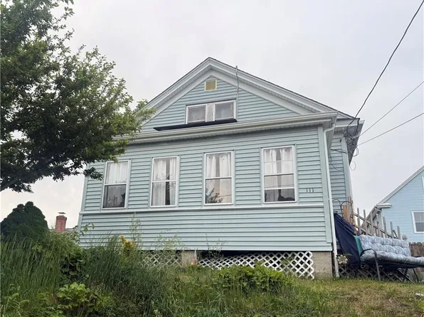111 Waldron Ave, Cranston, RI 02910