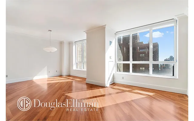 Rented by Douglas Elliman | media 24