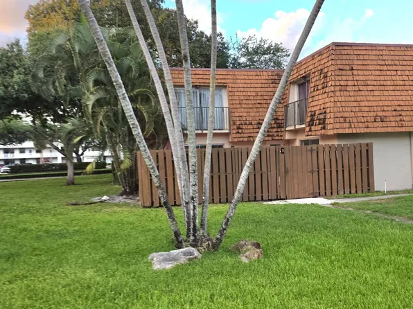 2161 Orange Grove Drive #C, Davie, FL 33324