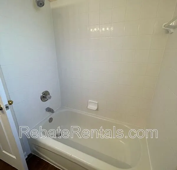 5009 Grand Lakes Dr S — Photo 31