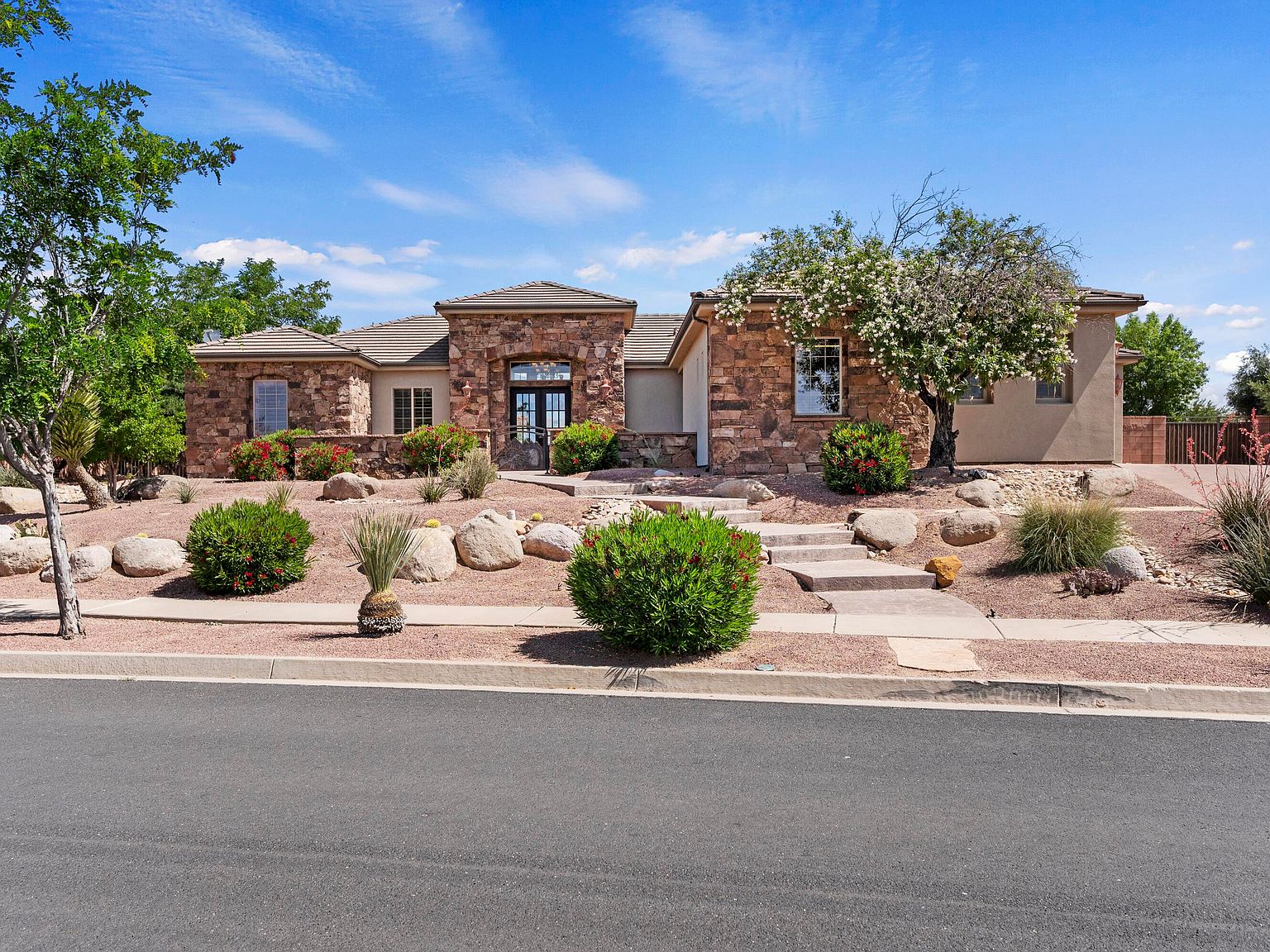 1777 N Firerock Cir, Washington, UT 84780 MLS 23242170 Zillow