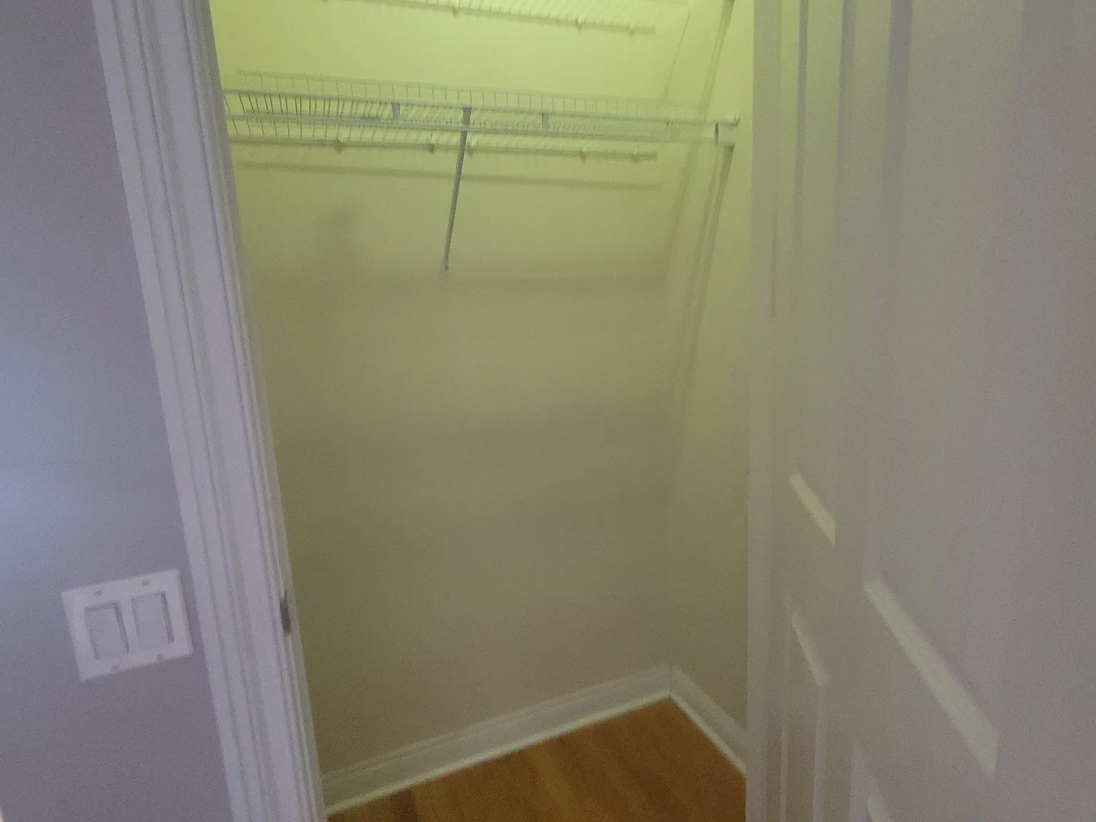 1 bed, 1.5 bath, 1050 sqft, $3,000 — Photo 4