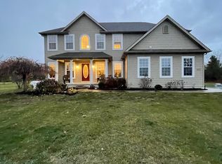 3024 Drum Rd, Middleport, NY 14105