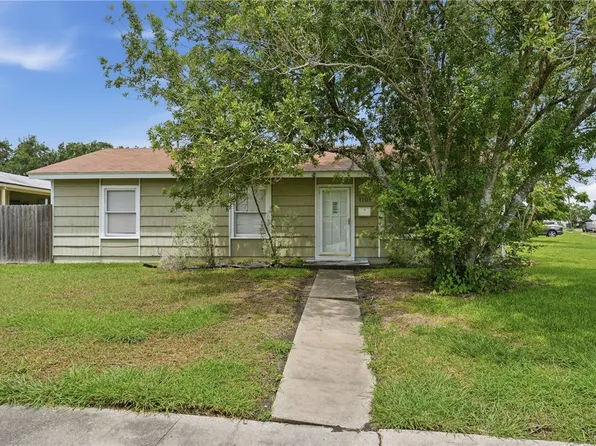 1101 Vance Dr, Corpus Christi, TX 78412