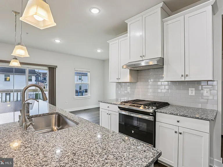 11002 Cornerstone Ln — Photo 14