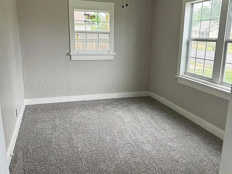 4011 S Harrison St #A — Photo 7