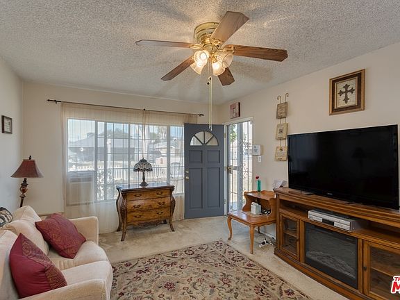 4th image of 13742 Fairford Ave