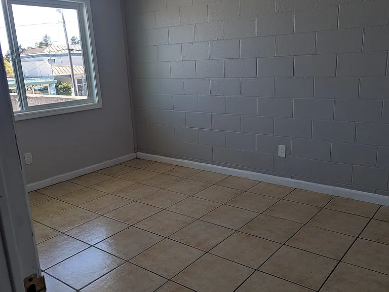 728 N Branciforte Ave — Photo 6