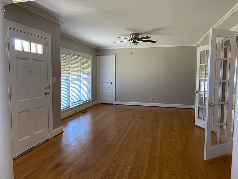1215 N Tennessee Blvd — Photo 4