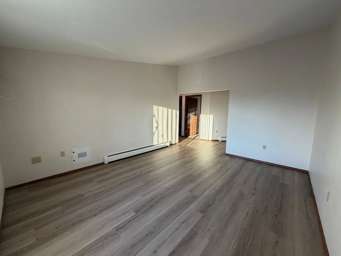 2717 Humboldt Rd — Photo 3