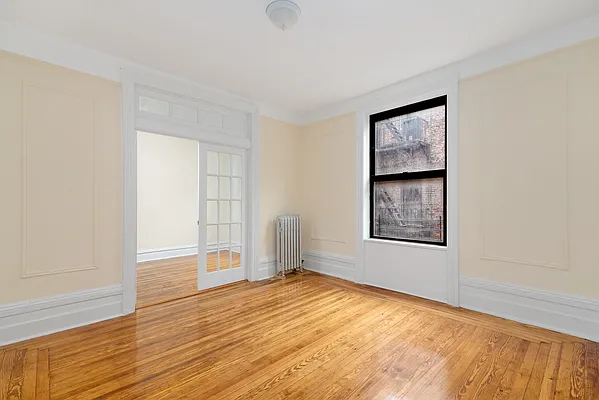 Rented by Citi Luxe Realty, LLC | media 11