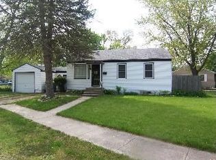 648 S Outer Dr, Wilmington, IL