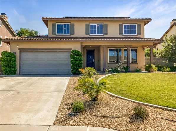 29312 Henderson Ln, Highland, CA 92346