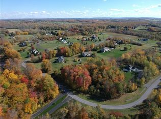 30 Calemad Dr, Auburn, NY 13021