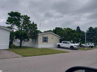 2454 Friendship Dr, Traverse City, MI