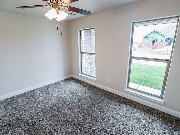 3rd image of 9311 Sydney Dr