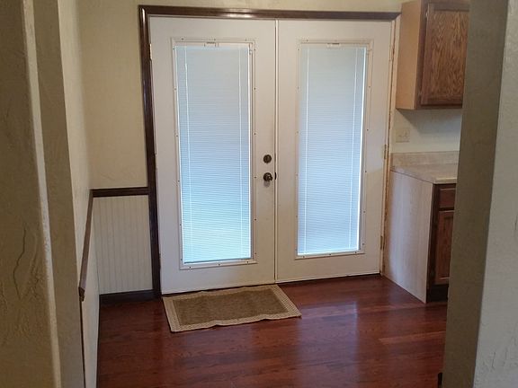 15'x9' Kitchen/Dinning Room