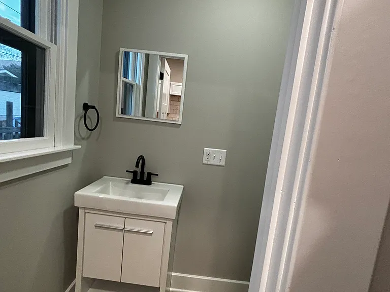 915 Garden St #915 — Photo 14