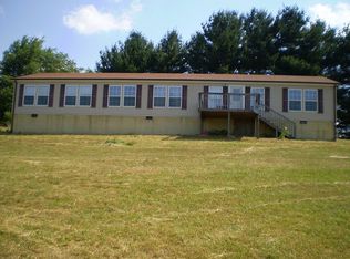 145 Cycle Dr, Rural Retreat, VA 24368