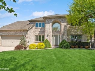 511 Rock Spring Ct, Naperville, IL 60565