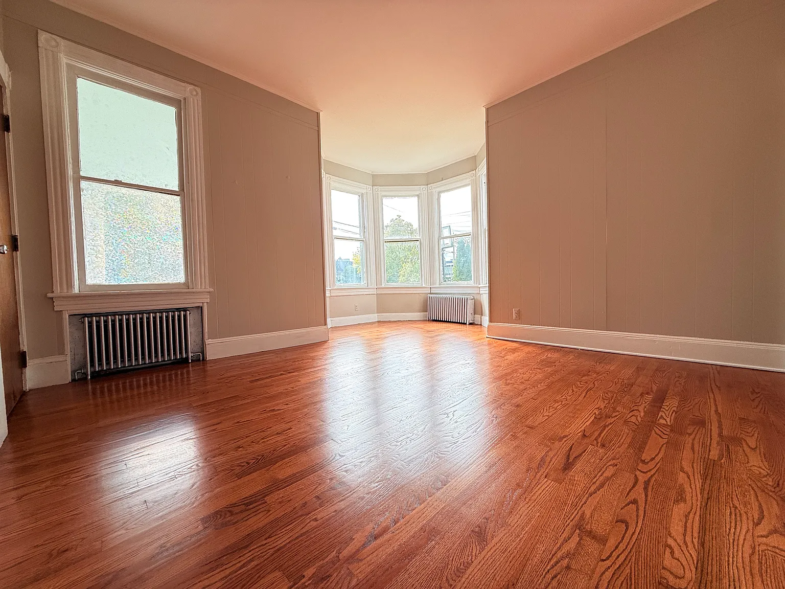 2 bed, 1000 sqft, $2,650 — Photo 1
