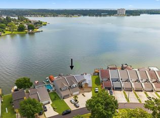 1208 Lakeview Dr, Montgomery, TX 77356