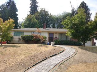 8845 28th Ave SW, Seattle, WA 98126