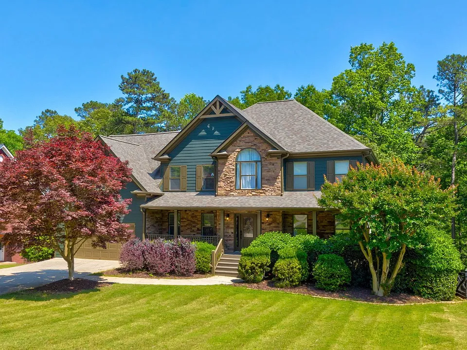 4418 Shellie Ln