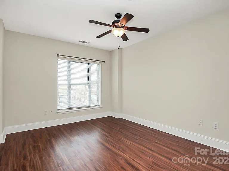 400 N Church St #414 — Photo 19