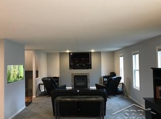 4756 Pineview Ct, Bay City, MI