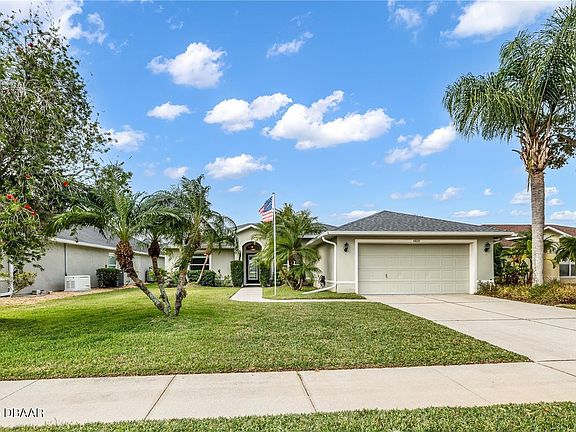 4th image of 6820 Amici Ct