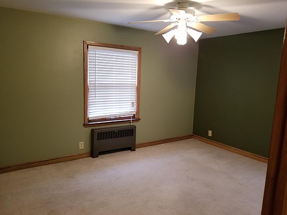 2nd image of 2148 Ludington Ave