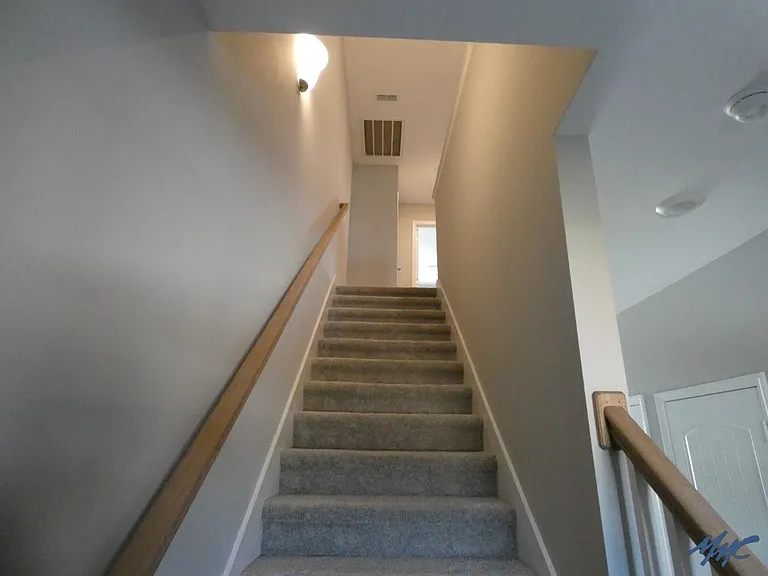 5707 Dockside Dr — Photo 12
