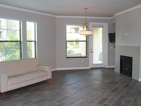 Corriente Living Room 2