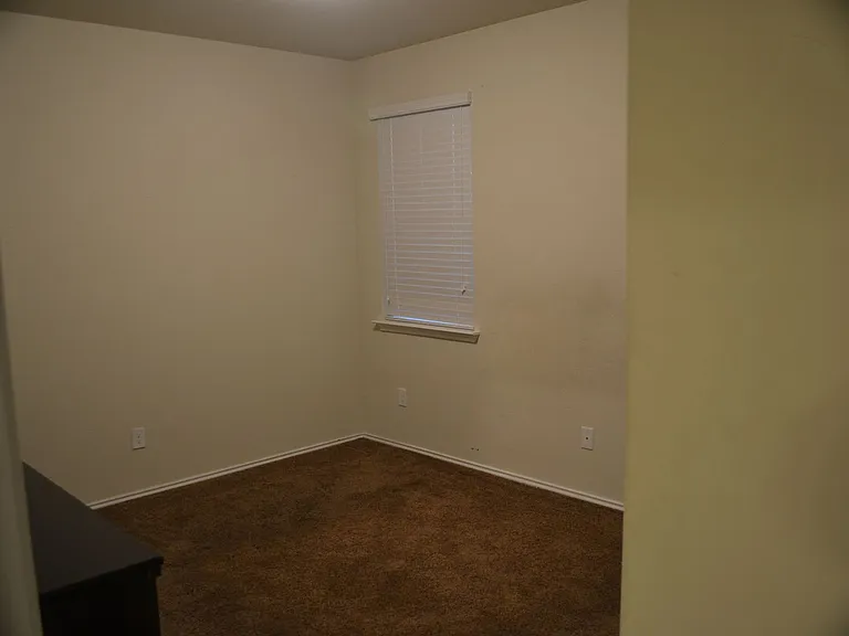 3418 Lorne Dr — Photo 13